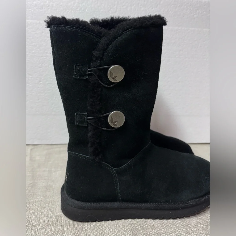 Koolaburra  BY UGG Black Mid-Calf Suede Button Faux-Fur Boots Women